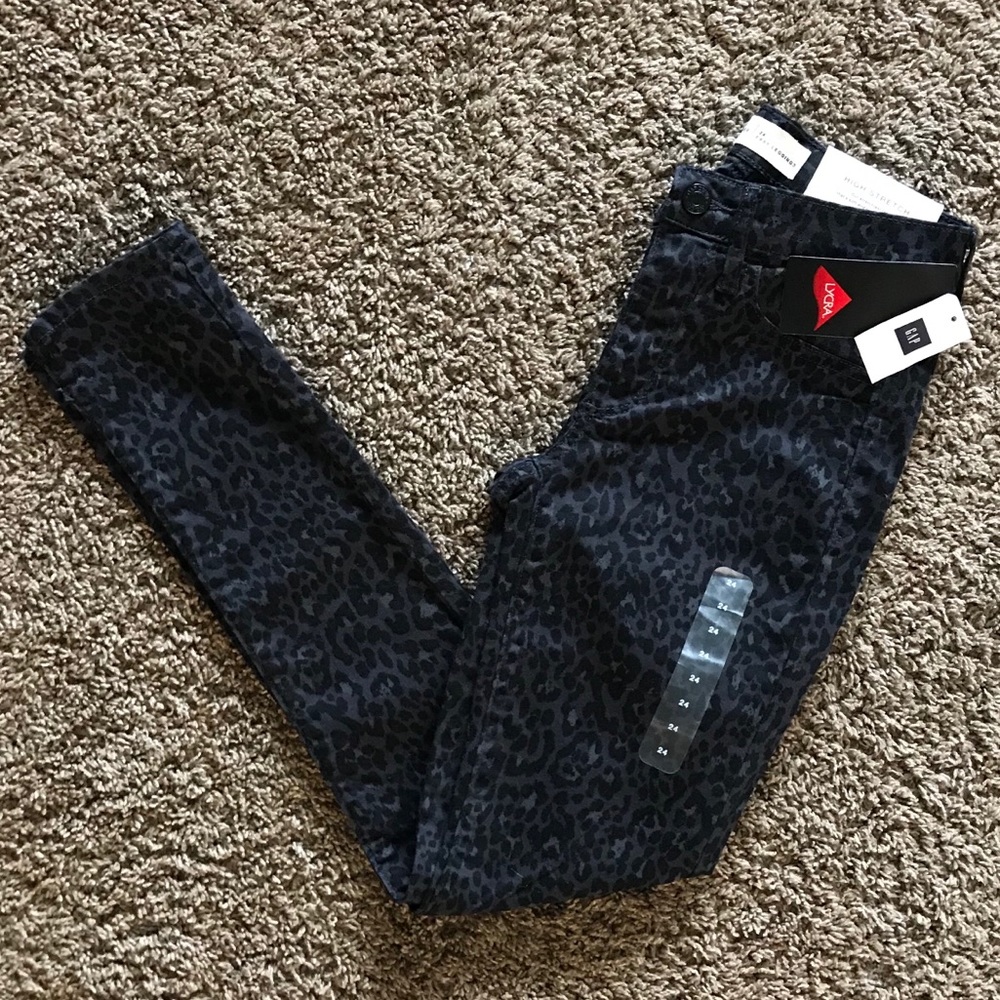 GAP Animal Print Legging Zip Front NWT Black Leopard Print High Stretch Skinny